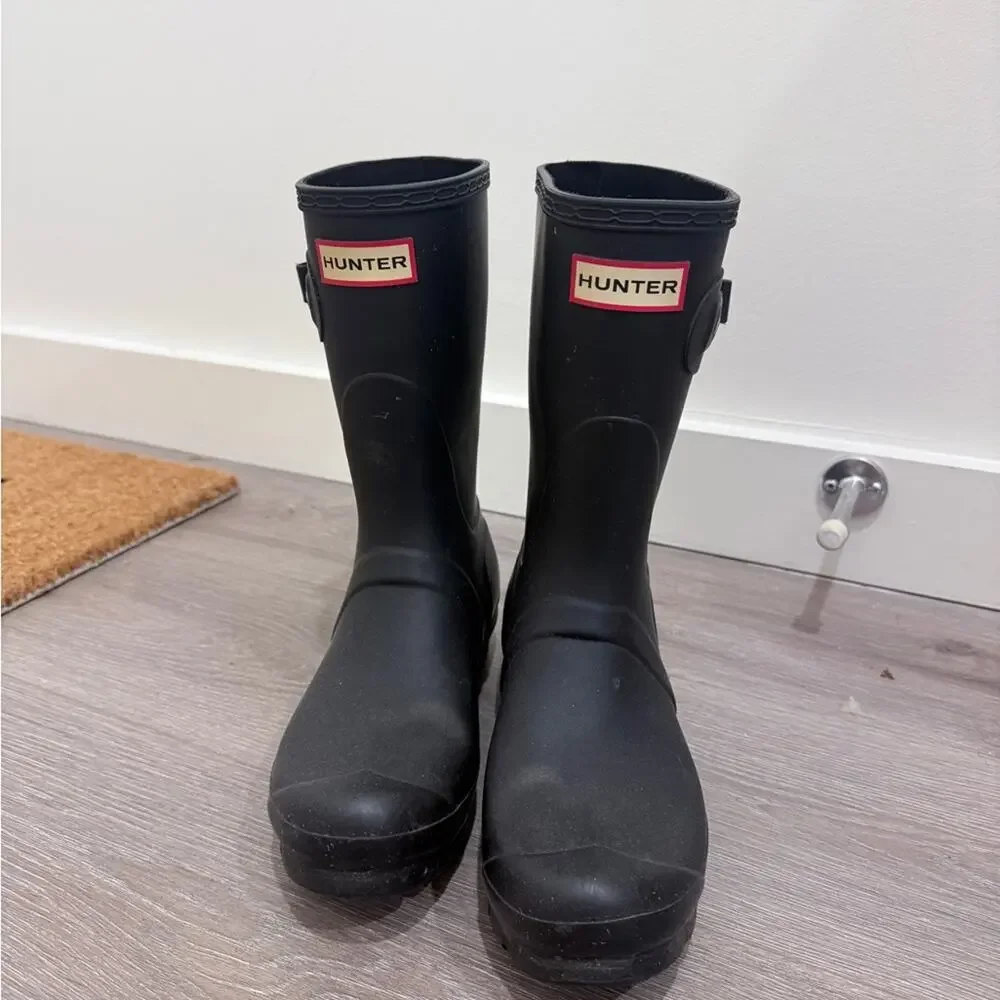Hunter Classic Black Footwear